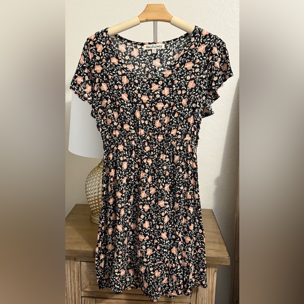 5 for $20 Deal- Wallflower Floral Dress- Size Medium